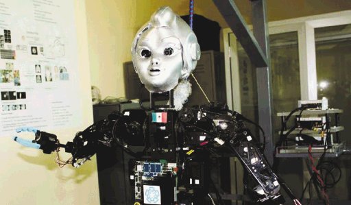  Un robot muy social  &#x201C;Mex-One&#x201D;