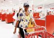  Primera dama sale de compras a escondidas. La fotografiaron cuando sal&#x00ED;a de una tienda Target, ubicada en Alexandria, Virginia. AP.