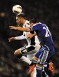  Fulham frenó al Chelsea. Clint Dempsey sumó ayer su gol 22 en Inglaterra.AFP.