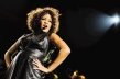  Fallece Whitney Houston a sus 48. Houston en un concierto el 12 de mayo de 2010 en el O2 Arena de Berlín (Alemania). EFE.