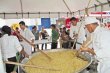  Hicieron el arroz con maíz más grande del país. Se cocinó con leña en el parque de Nicoya.Guillermo Solano.