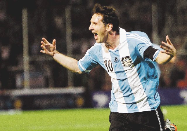  “Chés” imparables Argentina venció 3-0 a los Charrúas y se consolida en el Sur de América