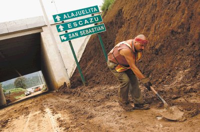 Esta imagen en el acceso es cosa del pasado. Archivo.