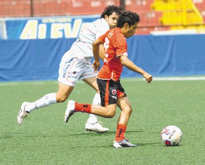 Liga gan&#x00F3; 3-1 a Jac&#x00F3;.