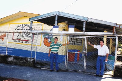 En Pococ&#x00ED; muchos se llevaron la sorpresa de que no hab&#x00ED;an votaciones. Reiner Montero, GN.