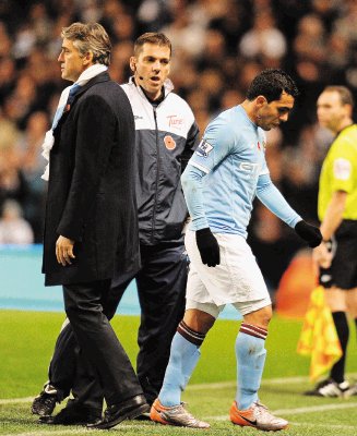 Manchester City se niega a dejar ir al argentino. AFP