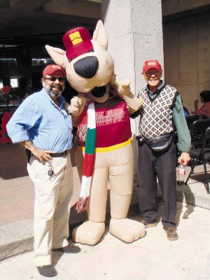 Manolo Ruiz y Rodolfo Araya. Foto: cortes&#x00ED;a.