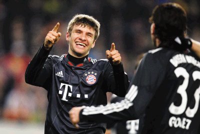 Muller anot&#x00F3; el segundo gol del Bayern ante el Sttugart. Reuters