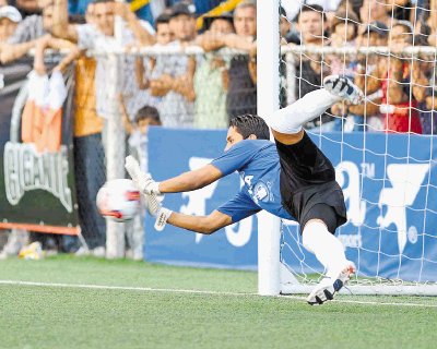 Sequeira tiene 24 a&#x00F1;os de edad y fue campe&#x00F3;n con Brujas en el Invierno 2009. Archivo.