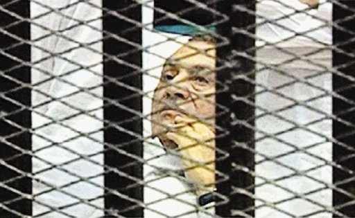  Mubarak  se declar&#x00F3;  inocente  Ayer inici&#x00F3; juicio contra expresidente egipcio