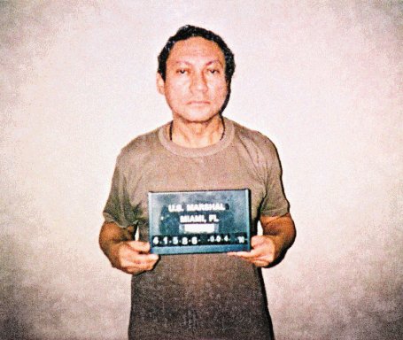  Lista extradición. El exdictador fue arrestado en 1990. AFP.