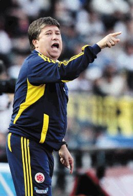  “Bolillo” : la embarré. Hernán Darío Gómez logró llevar a Colombia a los cuartos de final de la Copa América. EFE.