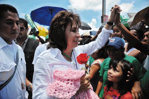 Sin marido y sin candidatura. Sandra Torres.AFP.