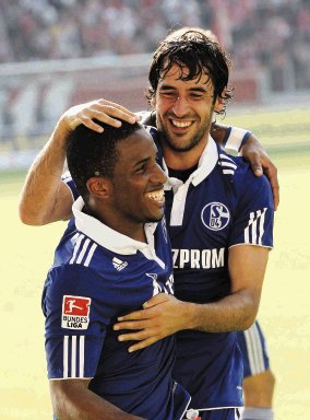  Valioso  triunfo  Schalke 04 gana de visita 2 a 4