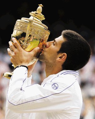 Huracán amenaza. Djokovic favorito.AP.