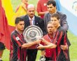  &#x201C;Ten&#x00ED;an una carroza lista&#x201D;. En 2008, Castro y Gabas recibieron el subcampeonato en un Morera Soto desolado. Archivo.