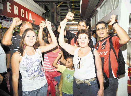  &#x201C;Les  quitaremos  el confite hoy&#x201D;  Luis Monestel, aficionado rojinegro, avisa a florenses