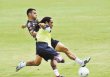 Gonz&#x00E1;lez llevar&#x00ED;a a Uma&#x00F1;a al Comunicaciones. Uma&#x00F1;a es uno de los fijos en la Selecci&#x00F3;n. No viaj&#x00F3; al amistoso contra Venezuela por una lesi&#x00F3;n.Archivo.