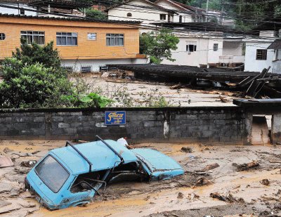 El Gobierno de R&#x00ED;o de Janeiro declar&#x00F3; ayer estado de calamidad p&#x00FA;blica en siete municipios de esta regi&#x00F3;n brasile&#x00F1;a. EFE.