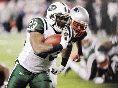 Los Jets de Nueva York dieron la sorpresa ayer y dejaron fuera de la final al favorito. EFE