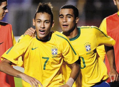 Neymar suma 5 tantos.