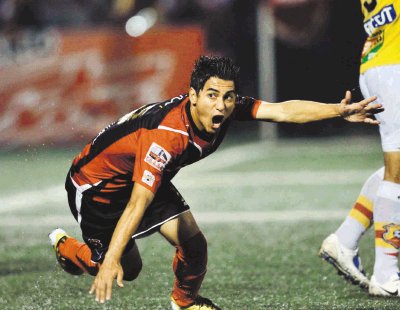 Diego Estrada jugar&#x00E1; en el club de donde proviene el brasile&#x00F1;o Marcelo Sarvas, el nuevo refuerzo de la Liga. Archivo