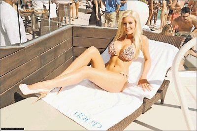 La actriz Heidi Montang le hizo caso a la gente que le ped&#x00ED;a fuera m&#x00E1;s natural y dejara de operarse. Internet.