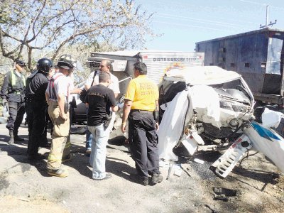 El juez penal Johnny Rodr&#x00ED;guez orden&#x00F3; levantar el cuerpo y su remisi&#x00F3;n al Complejo Forense, en Heredia. Christian Campos.