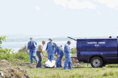 Hallan a mujer muerta en playa de Cieneguita 