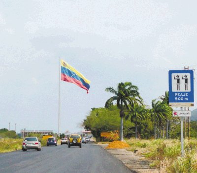 Los ticos dicen que se adaptar&#x00E1;n al calor. Franklin Arroyo.