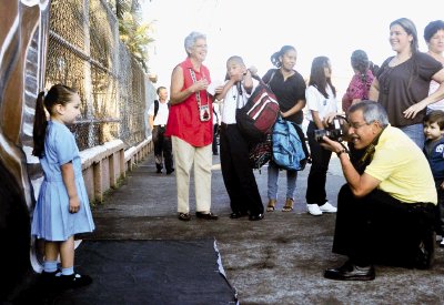   Marisol G&#x00F3;mez no pod&#x00ED;a quedarse sin la foto de entrada al kinder en Tib&#x00E1;s.