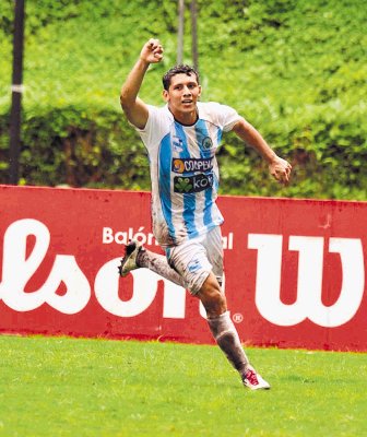 M&#x00ED;nor D&#x00ED;az es el goleador del torneo con seis goles. Archivo.