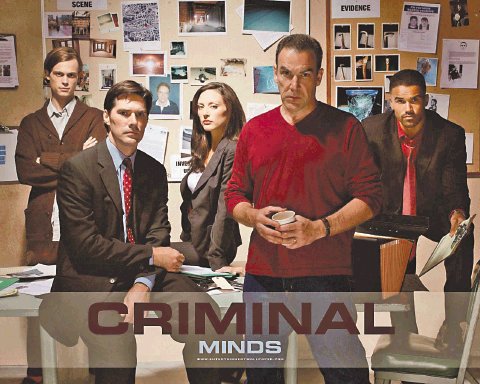 Guías de televisión. Criminal Minds, a las 5 p.m. por AXN. Serie de suspenso enfocada en un equipo de elite del FBI.