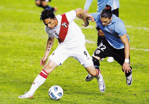  El éxito está en el potencial. Uruguay fue mejor ante un Perú que no encontró respuestas en ofensiva en todo el juego.Reuters.