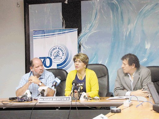  Comisión analizará crisis. Ileana Balmaceda, informó la creación de la comisión de expertos.A. López.