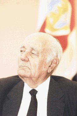  Falleció Mario Echandi Jiménez. Como mandatario, fundó el AyA y permitió el regreso de Rafael A. Calderón.Archivo.