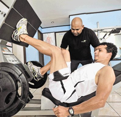  Sirias inyectado. Sirias viene realizando un trabajo especial de gimnasio, para fortalecer su rodilla.Rafael Pacheco
