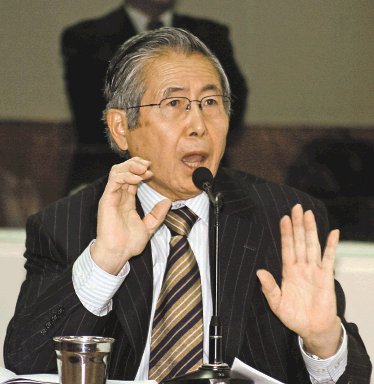 Fujimori luce desmejorado. Fujimori, años atrás. AFP.