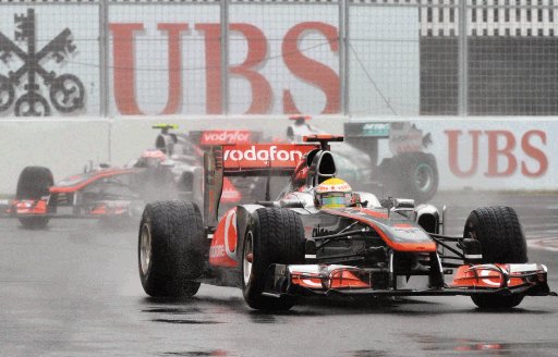  Button reinó en el caos. El piloto Jenson Button se impuso ante la lluvia y las malas condiciones de la pista canadiense. AFP.