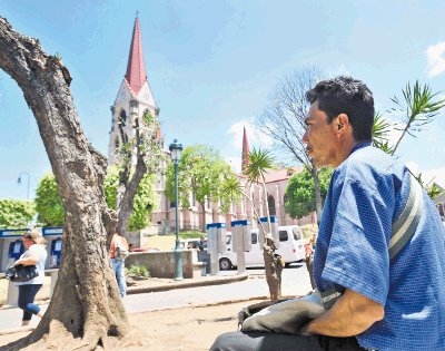 Ervin Cruz apoya el retiro de tropas de Calero. H. Arley.