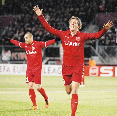 El Twente sigue haciendo historia en la Europa League. Reuters.