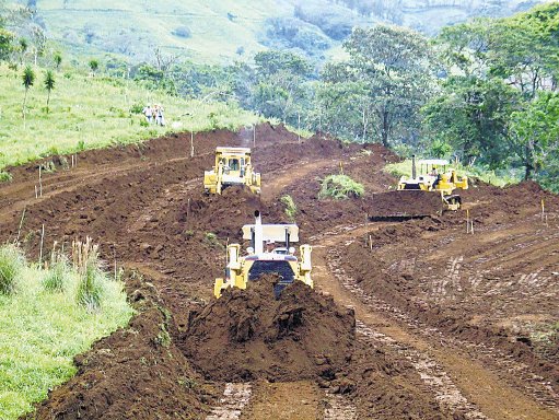 Contralor&#x00ED;a dio el visto bueno para ampliar los carriles. Archivo.