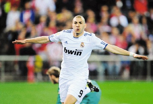 Benzema marc&#x00F3; ante el Atl&#x00E9;tico su octava anotaci&#x00F3;n en los &#x00FA;ltimos cinco partidos jugados con el Real Madrid. AFP.