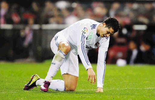 Ronaldo se lesion&#x00F3; con su equipo el Real Madrid, y es duda para los partidos de la Champions ante el Tottenham. Archivo.