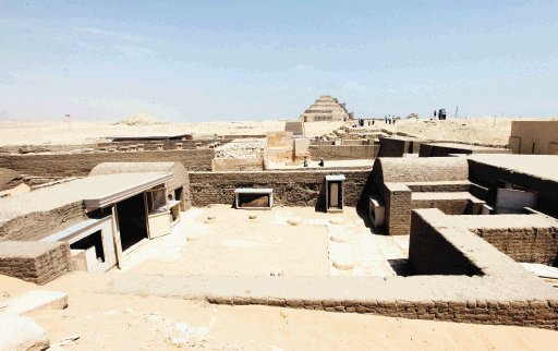  Satélites de la NASA localizan 17 pirámides. Las autoridades abrieron este complejo de tumbas.EFE.