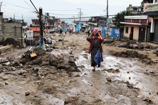  39 muertos por lluvias en Centroam&#x00E9;rica  Y p&#x00E9;rdidas en agro