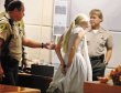  Lindsay Lohan es arrestada de nuevo. La chica sali&#x00F3; de la Corte esposada. AP.