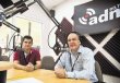  ADN 90.7FM en el estadio. Escuche el juego Saprissa-Heredia en los 90.7FM.Archivo.
