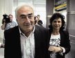 Strauss-Kahn a Francia. Con su esposa Anne.EFE.