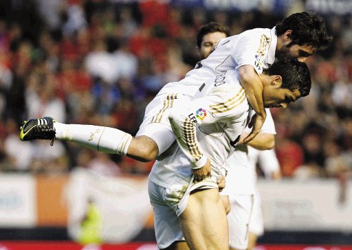 ¡Qué clase de golazos! Benzema y Cristiano se lucieron en Pamplona